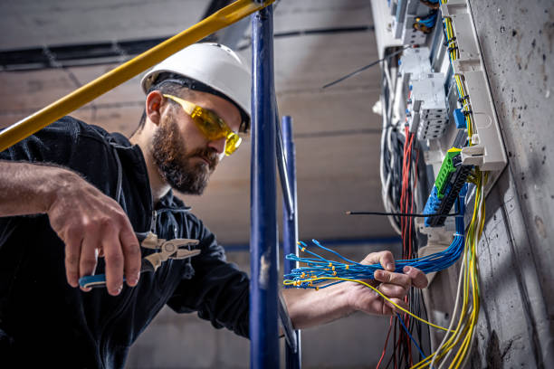 Best Affordable Emergency Electrician  in New Bern, NC